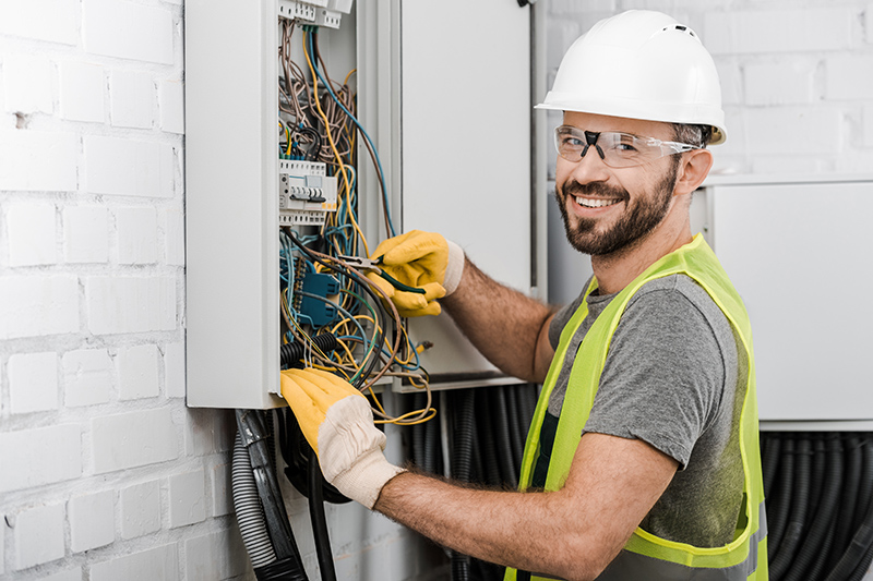 Local Electricians Near Me in Walsall West Midlands